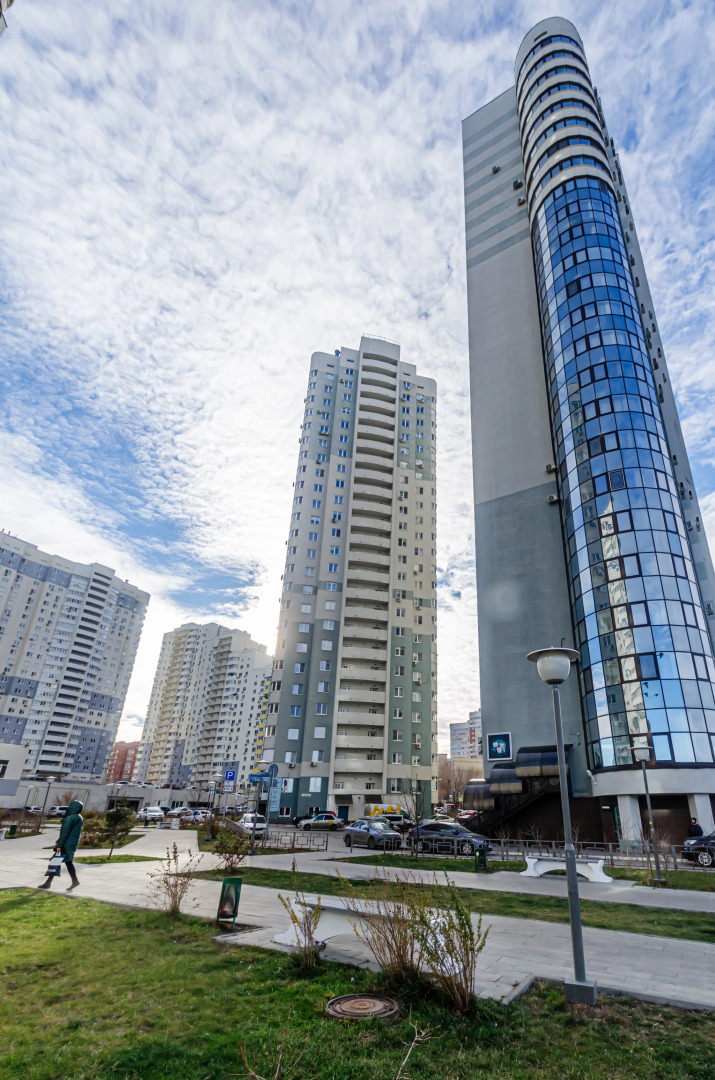 Апартаменты 2-к Квартира на Лукачева 4