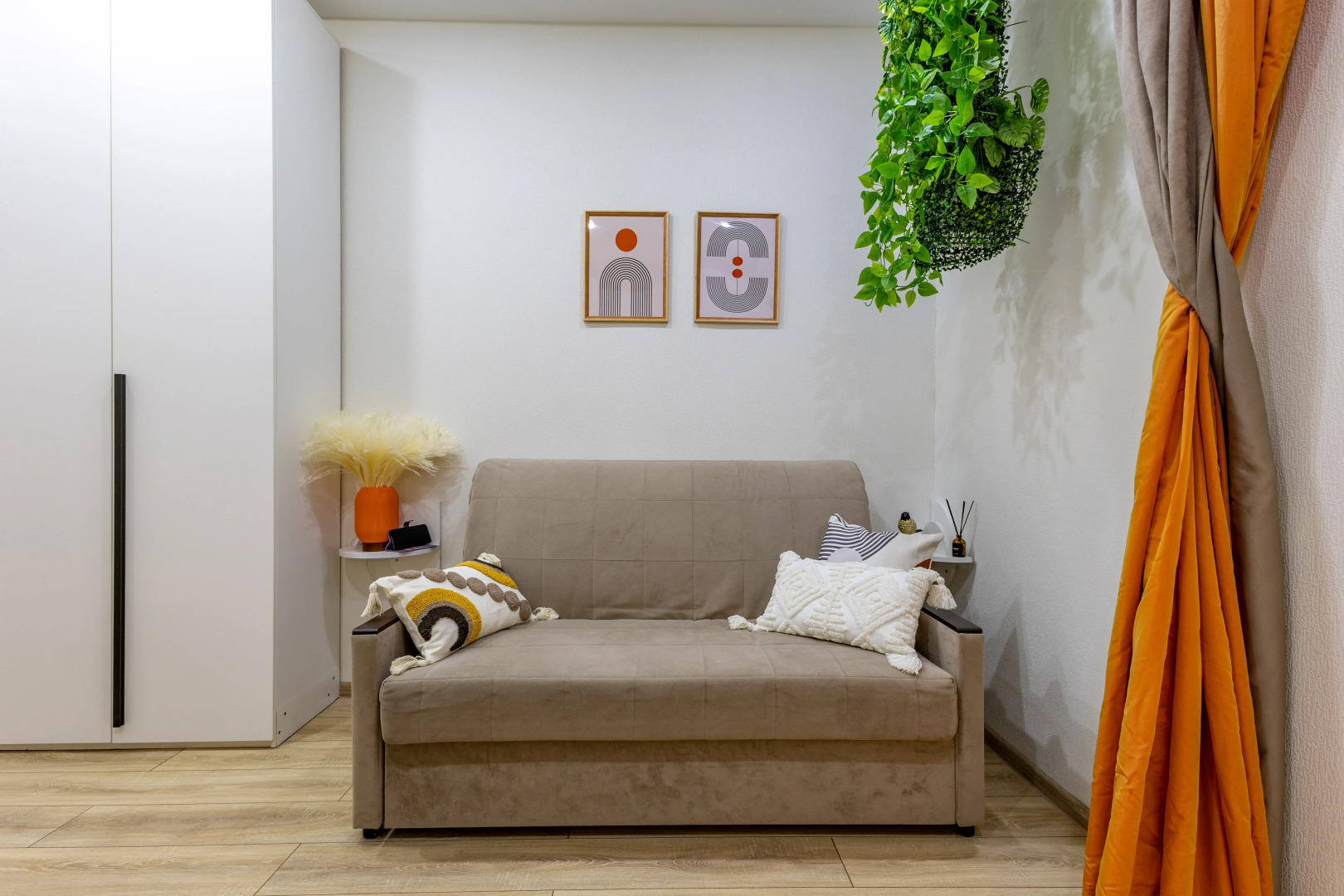 Квартира Оранжевый блюз