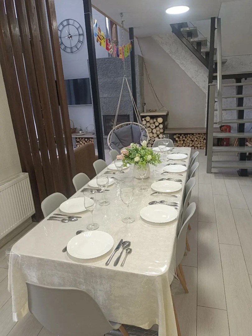 Частный дом на улице Возрождения 120