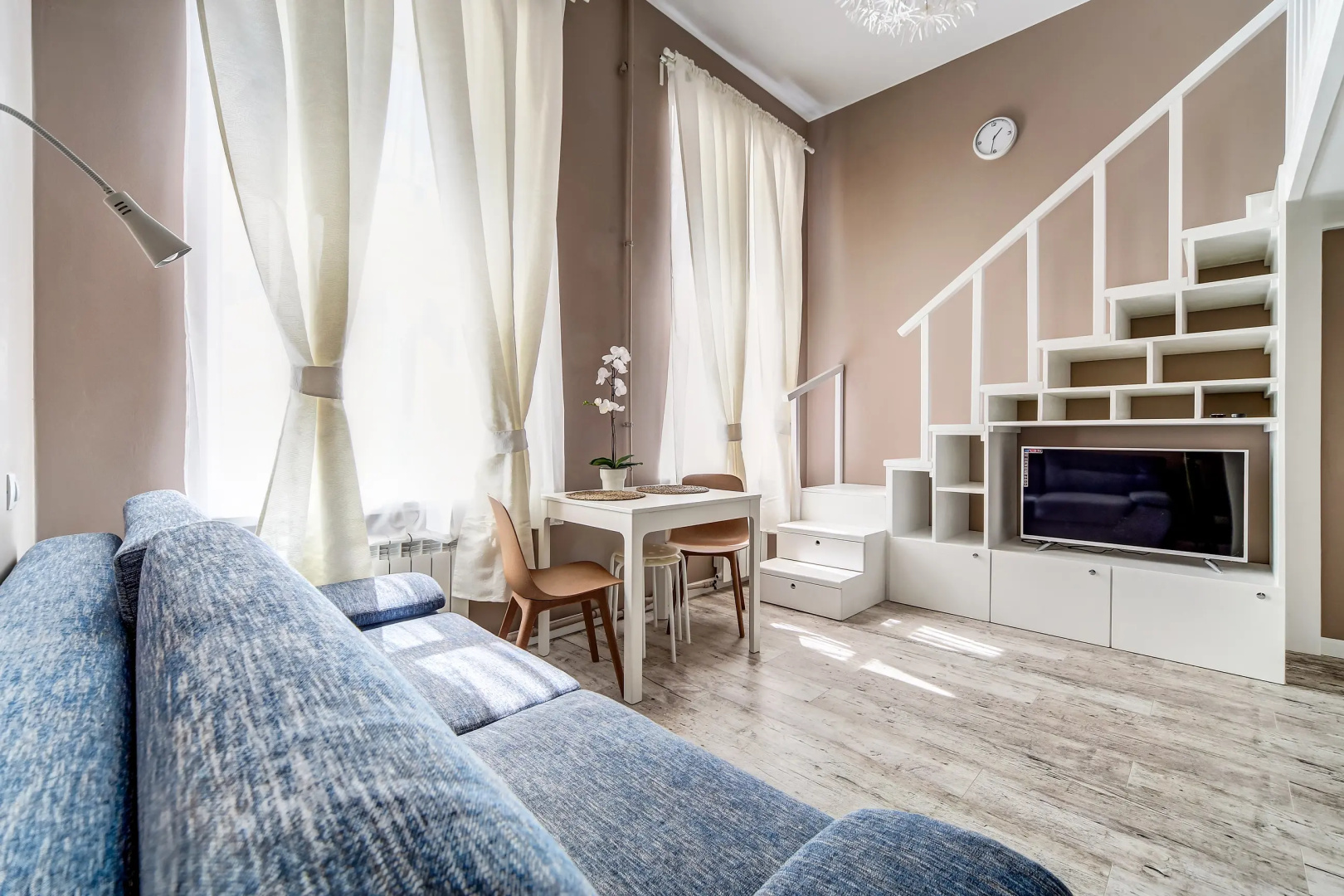 Апартаменты SweetHome на Восстания 7