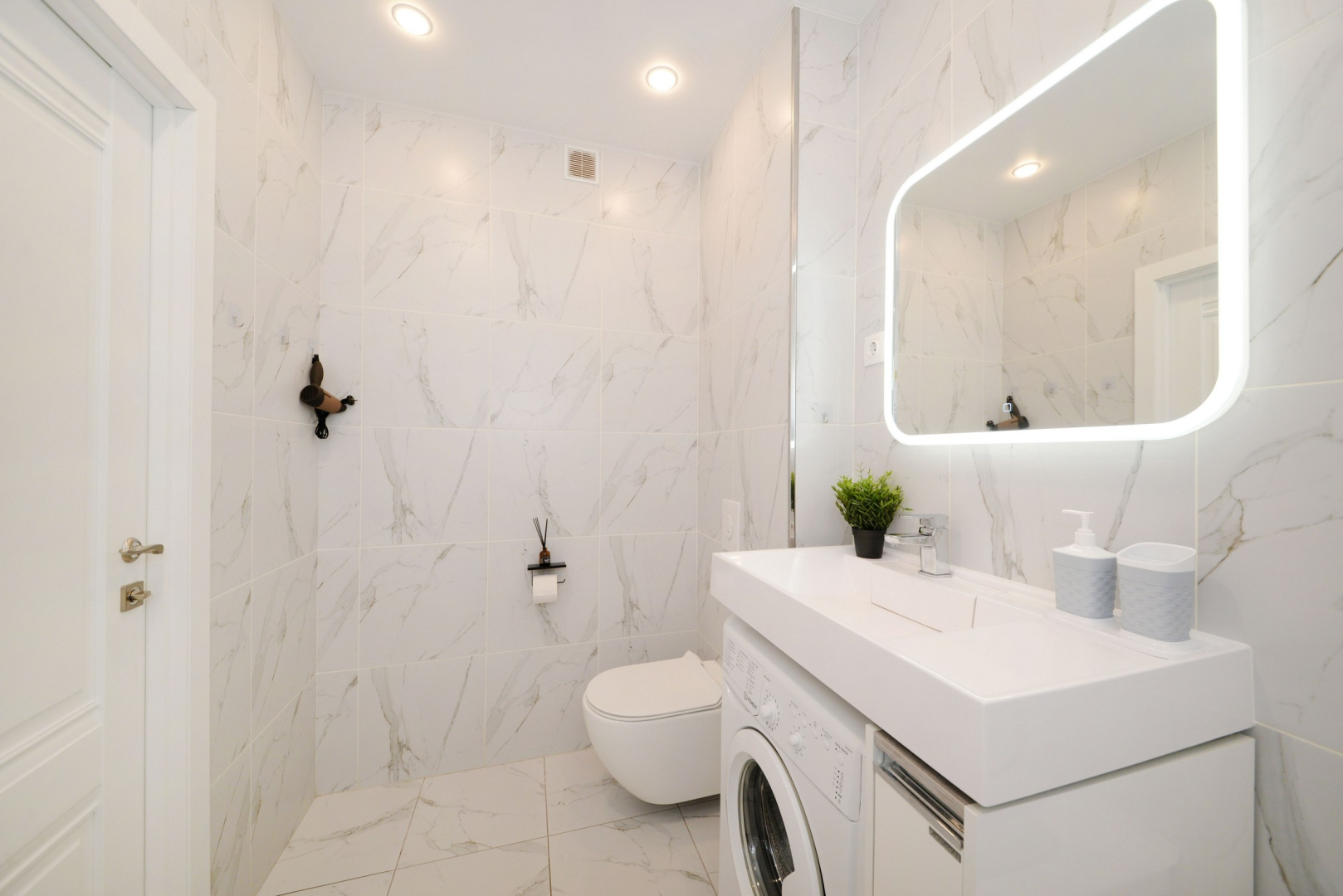 Квартира красивая рядом с ЖД вокзалом  ЖК Машков