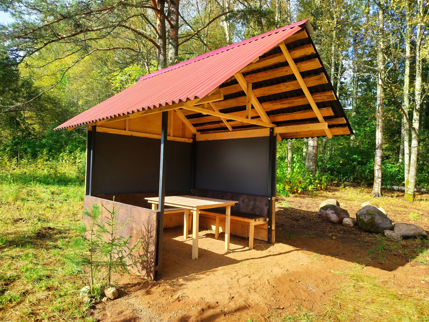 Апартаменты Уютная студия около озера