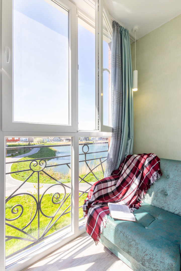 Квартира с видом на озеро