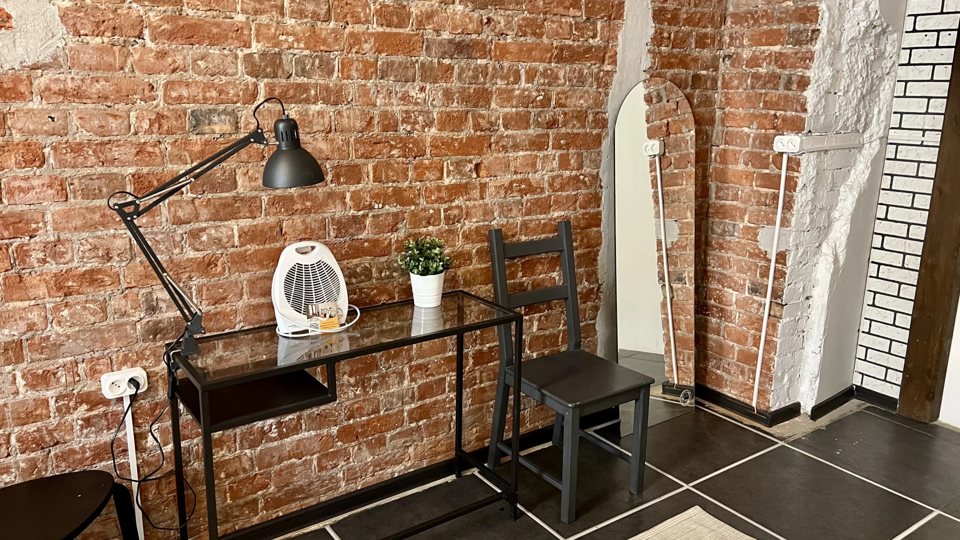 Меблированные Комнаты в доме Булгакова (4)