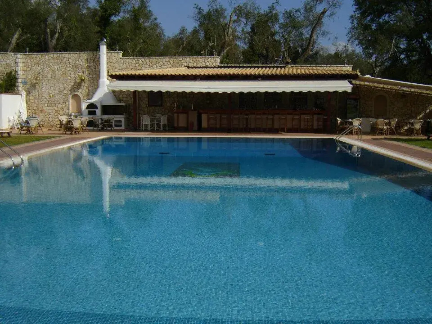 Отель Paradise Inn