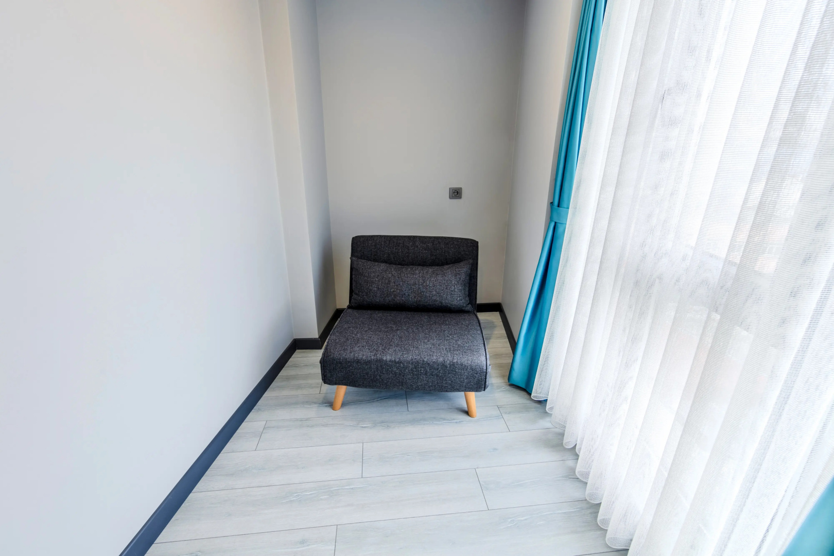 Отель Solin Airport Hotel