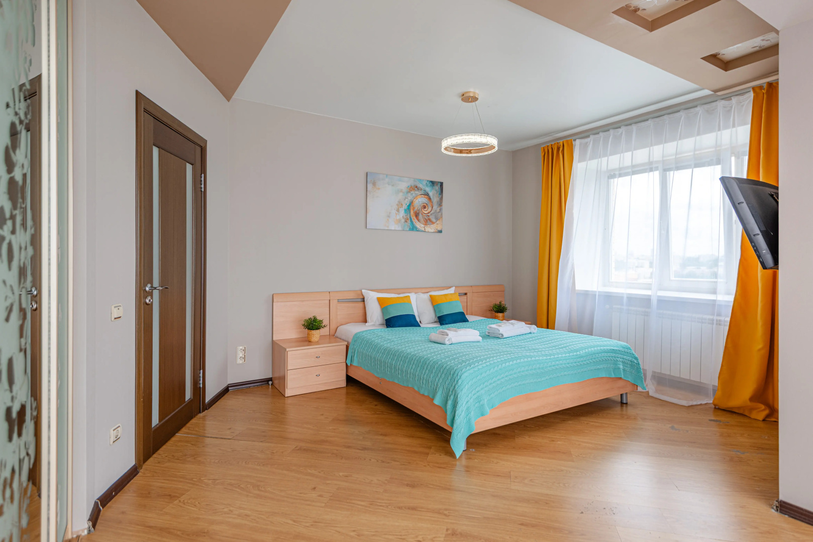 Квартира 2-к у Залива на Крылова 5 от RentAp