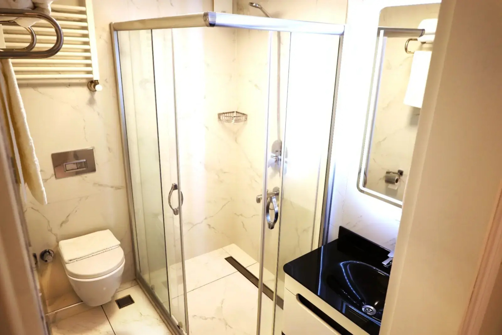 Отель Bakirkoy Tashan Business& Airport Hotel