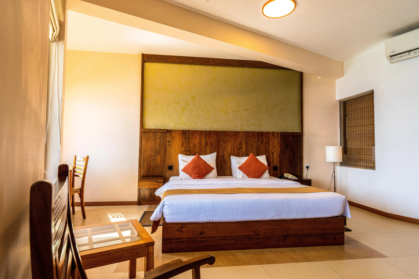 Курортный отель Insight resort