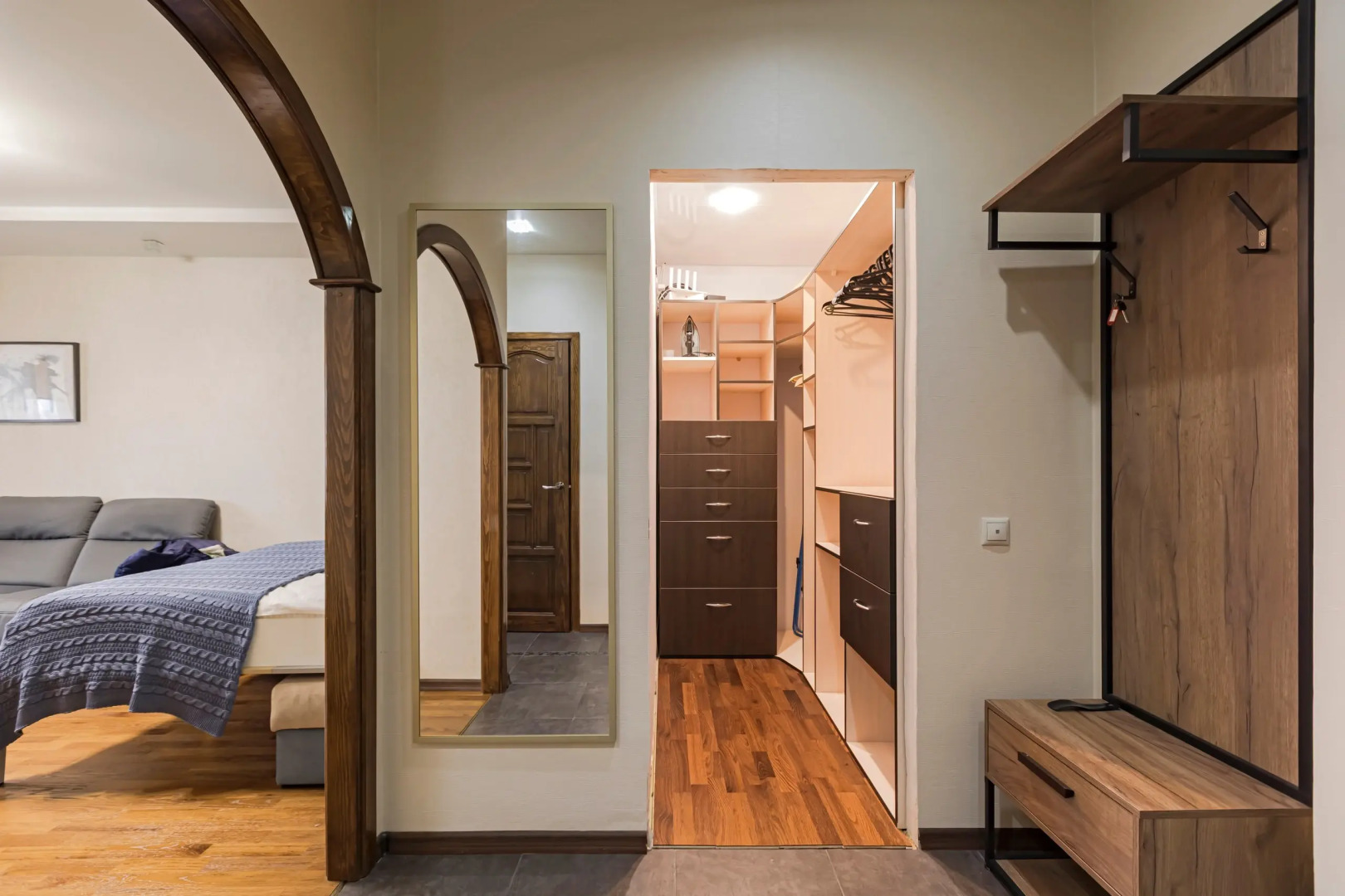 Квартира Современная и уютная рядом с метро и ТЦ