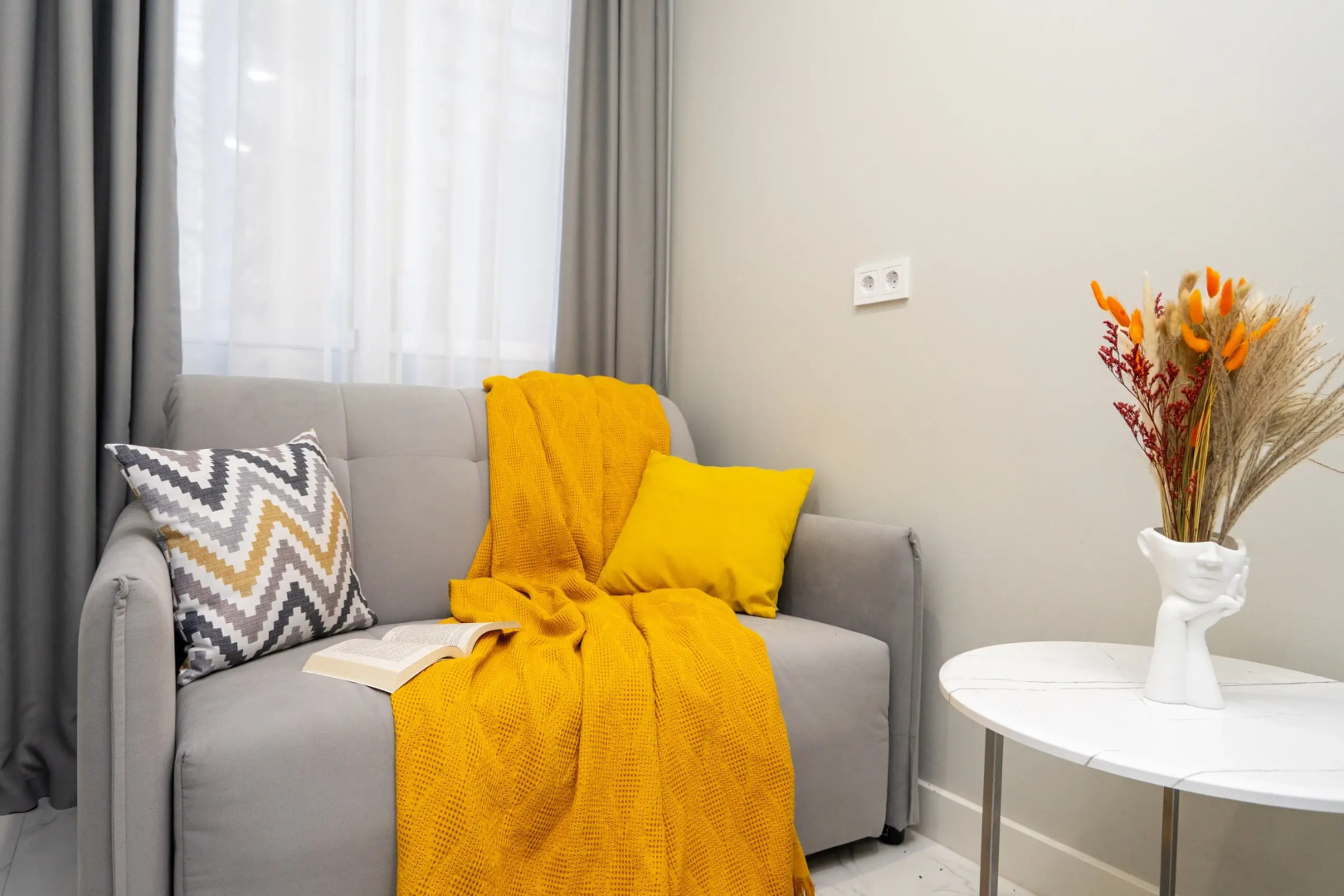 Апартаменты Orange Apart на Навагинской