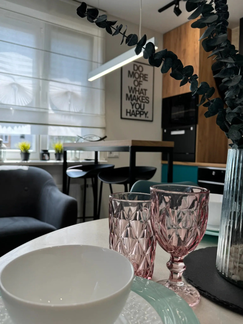 Апартаменты на Курчатова 24 - 2 комнаты