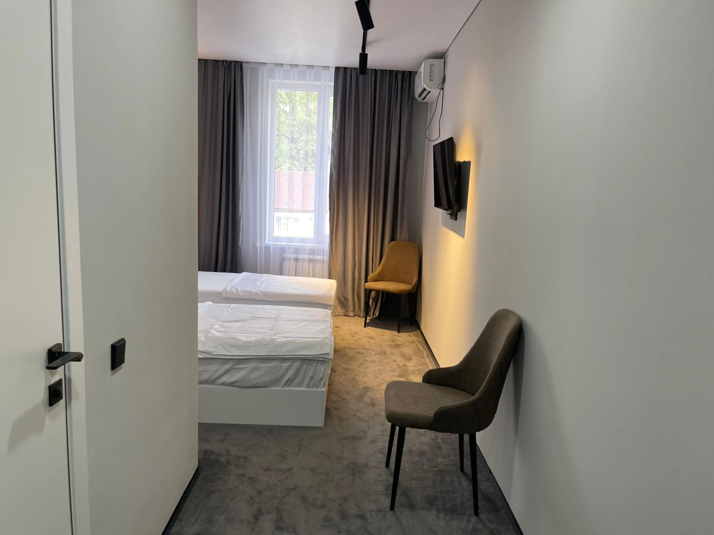 Отель Airis Residence