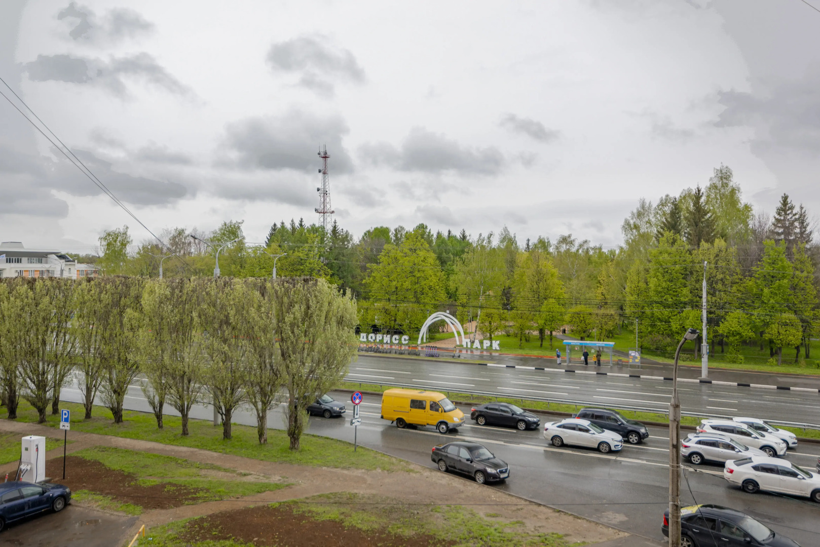 Квартира 3-к просторная недалеко от МНТК на пр.9-ой Пятилетки от RentAp, 6 сп.мест