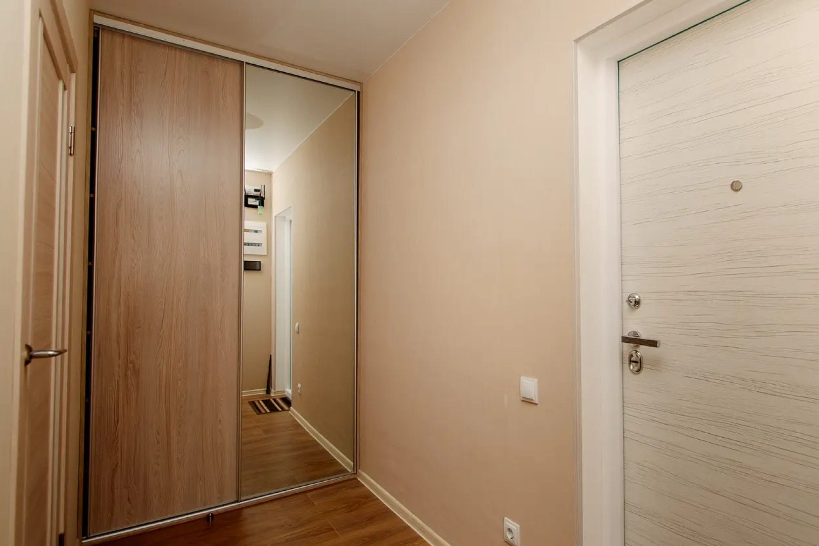 Апартаменты СКомфортом Космонавта Поповича 11