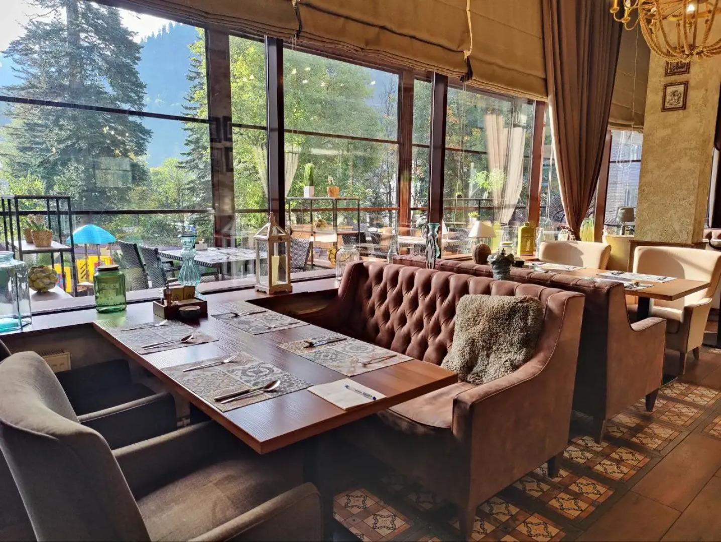 Отель Андерсен