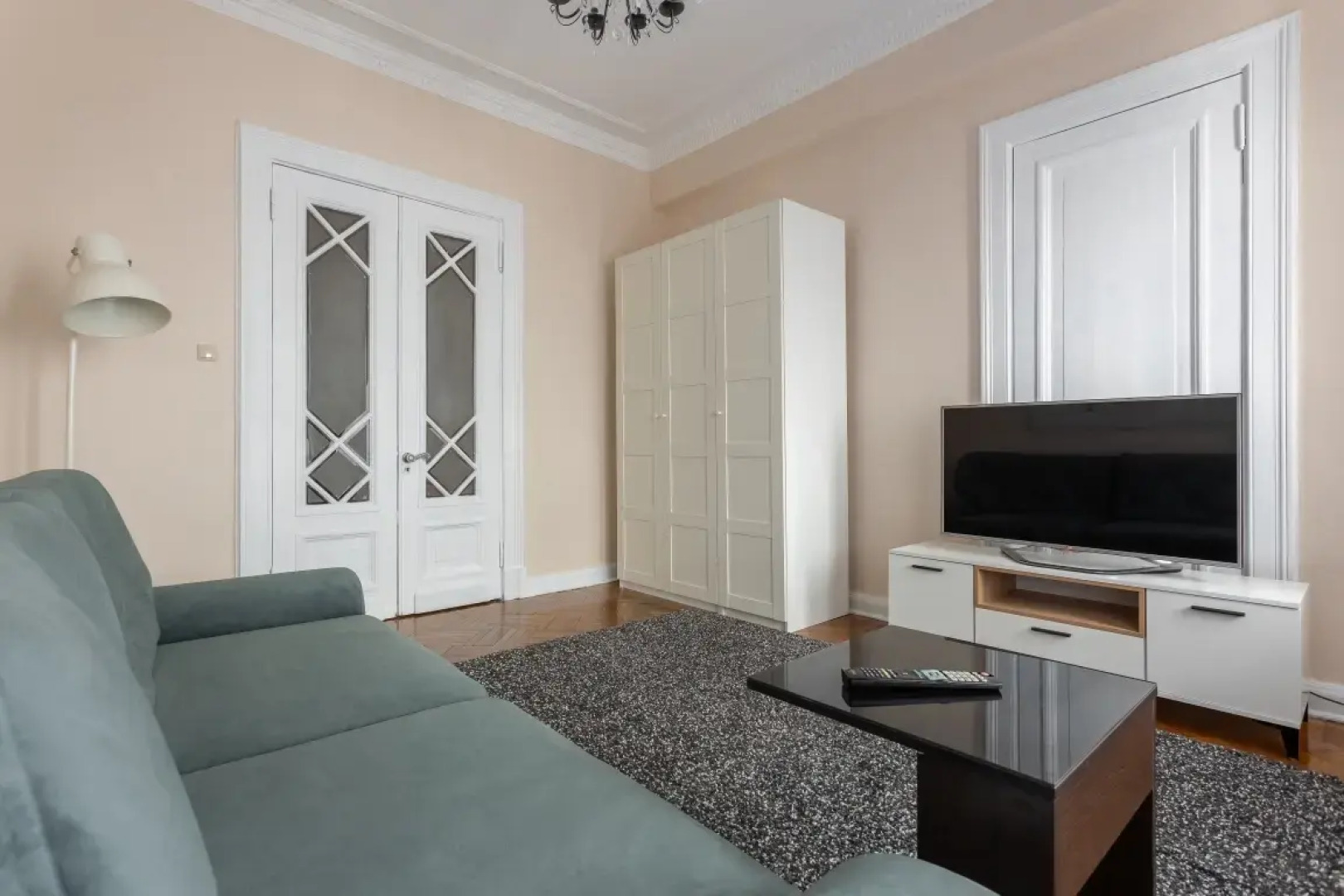 Апартаменты Улучшенные с Балконом и Гостиной