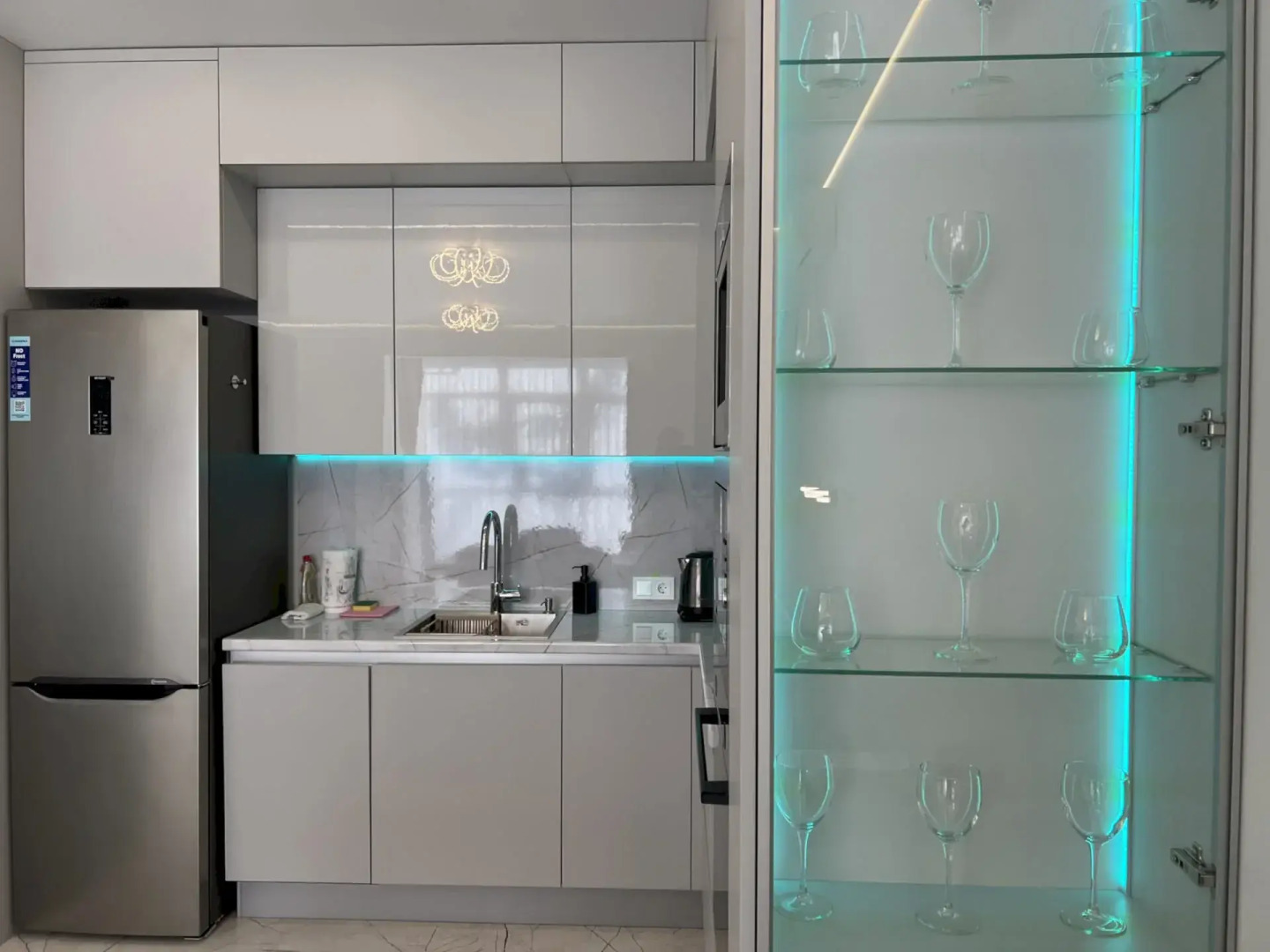 Апартаменты 215 в новом доме до моря 5 мин, Толстый мыс