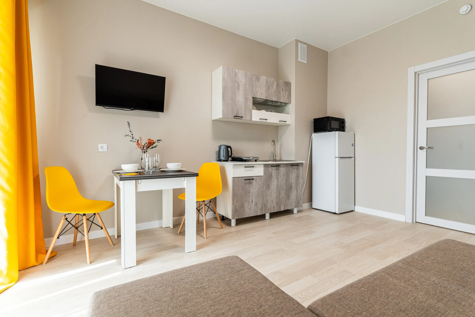 Апартаменты с Дизайнерским Ремонтом в Южном Районе Новороссийска от LetoApart