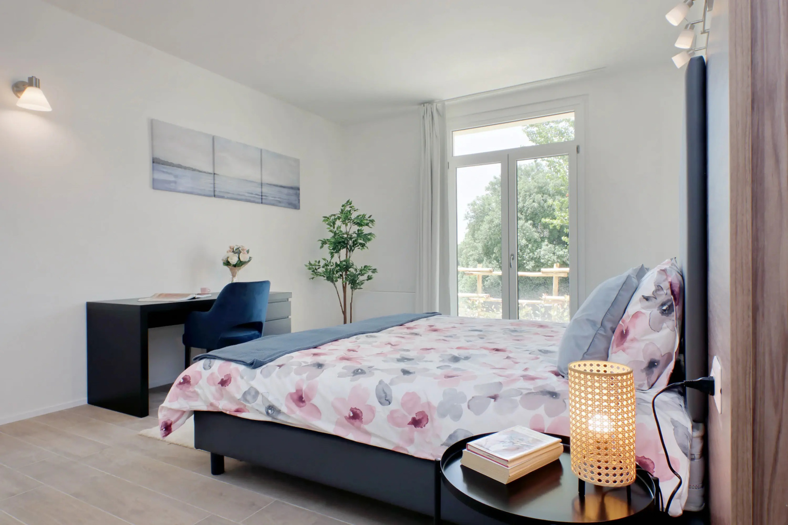 Апарт-отель Siena Hills Apartments