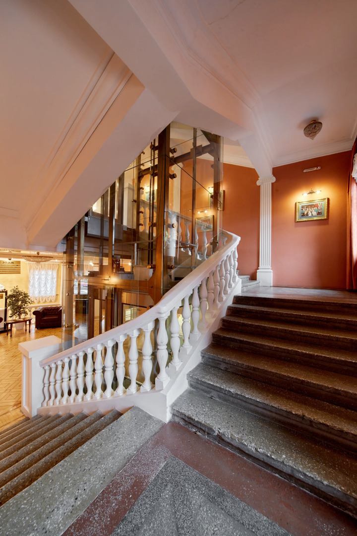 Отель Северная