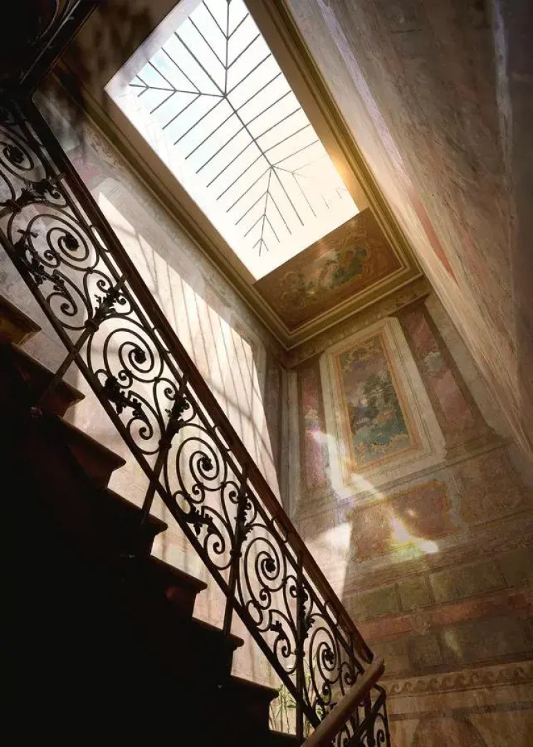 Unfound Door - Design Hotel