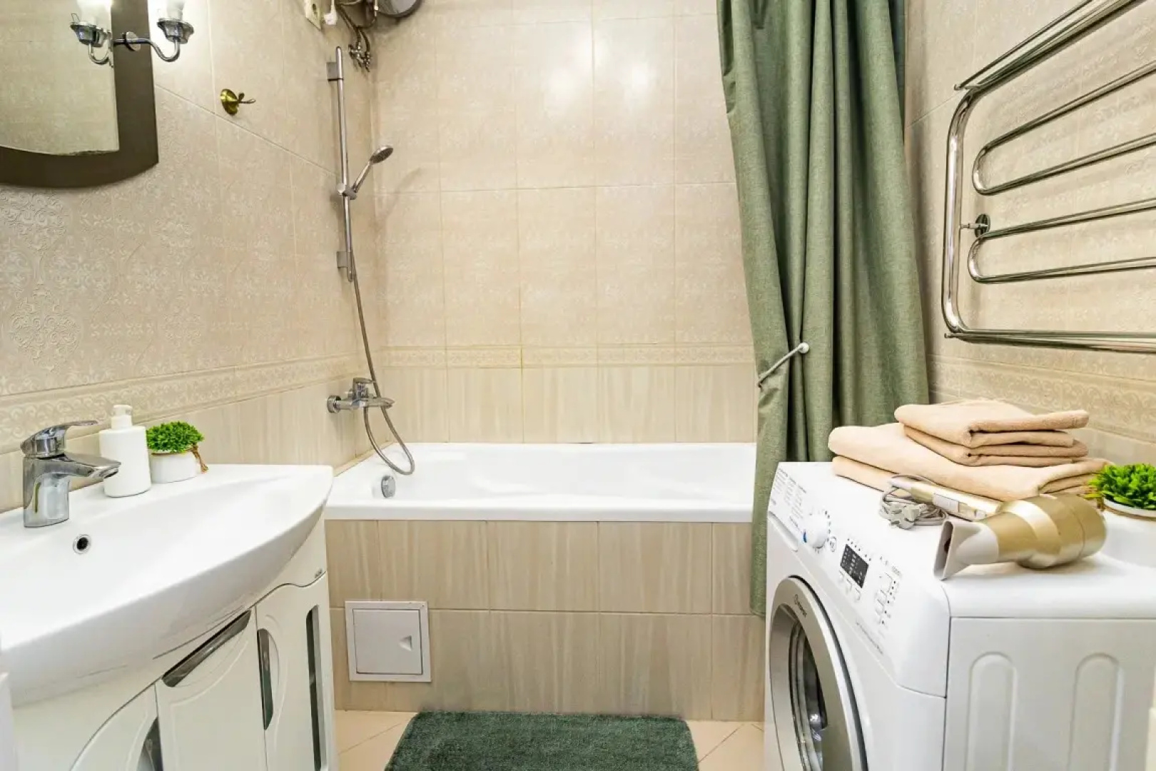Apartment Krasnodar Gallary by Alekseev