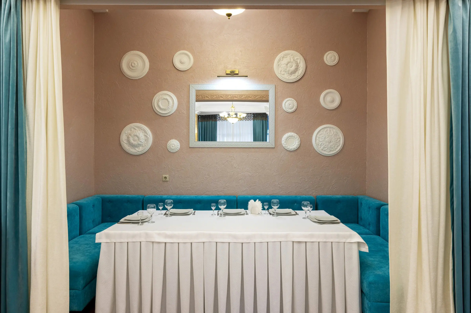 Отель Атлант