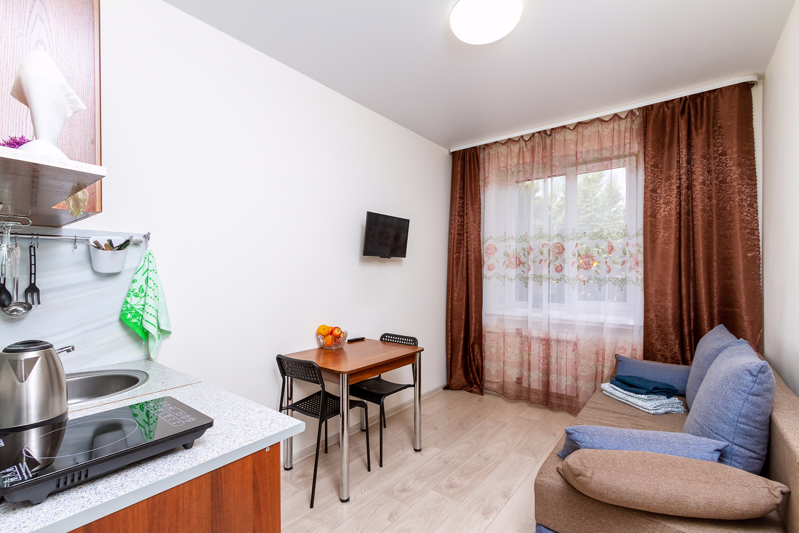 Апартаменты Студия у Метро Площадь Маркас