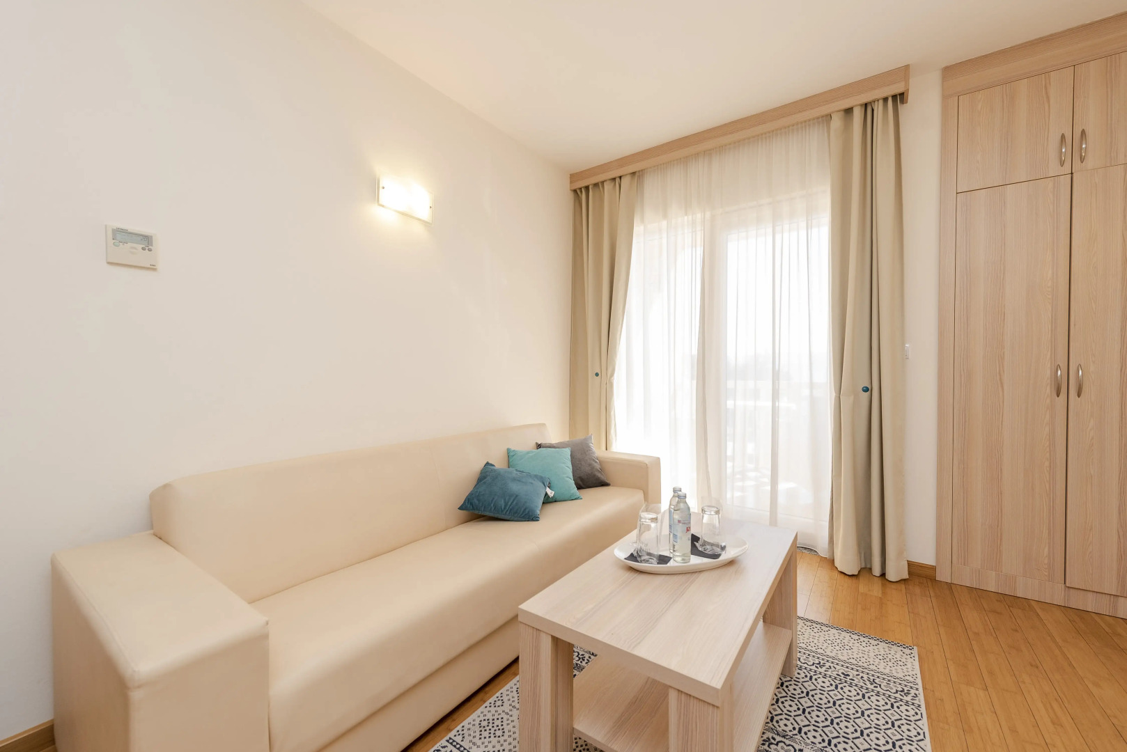 Отель Villa MiraMar