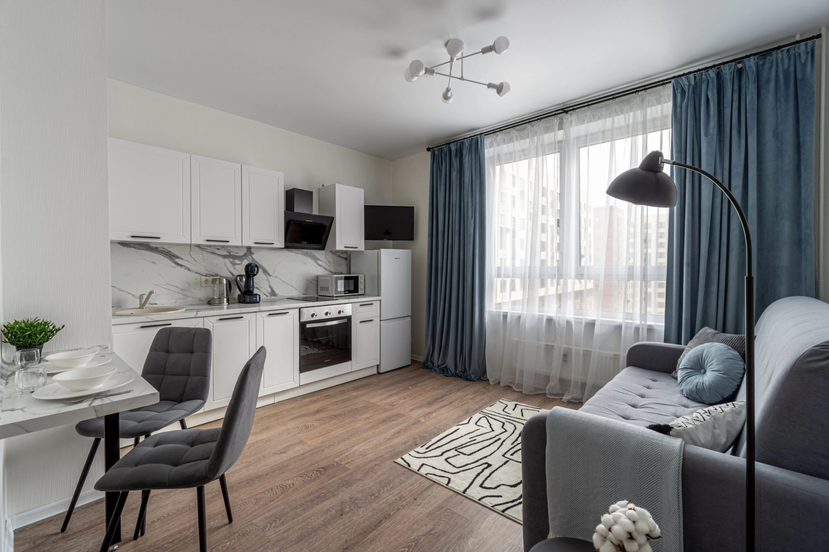 Квартира Студия Небо в ЖК Томилино Парк