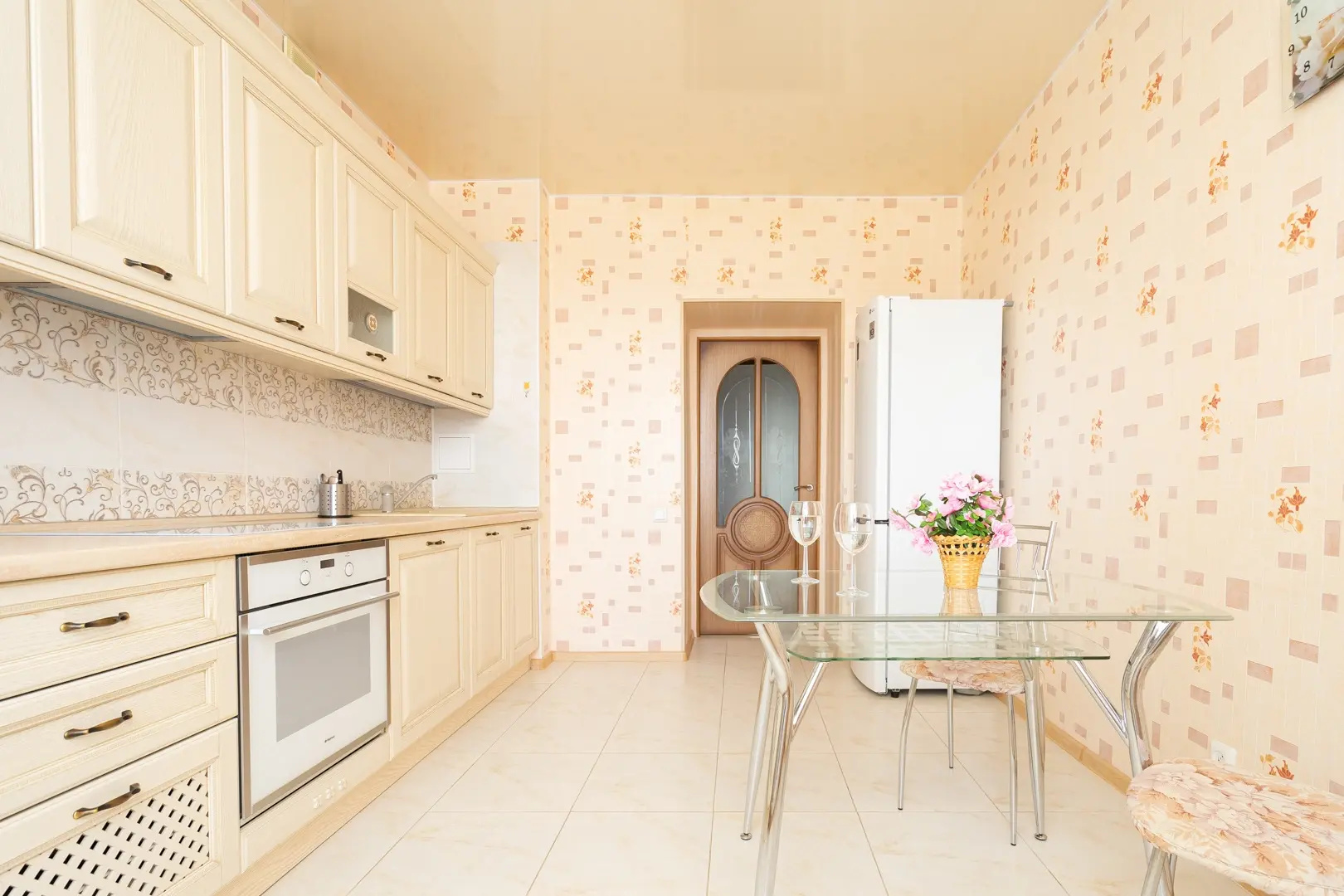 Апартаменты Ривьера Сьюит Хоум Казань  Homekazan