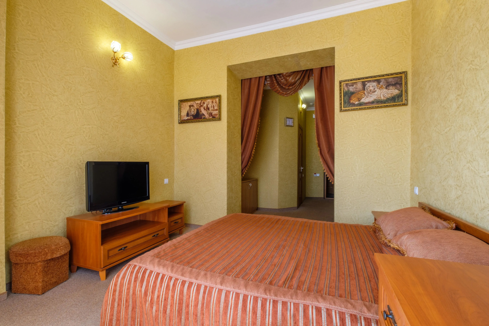 Отель Феодосия