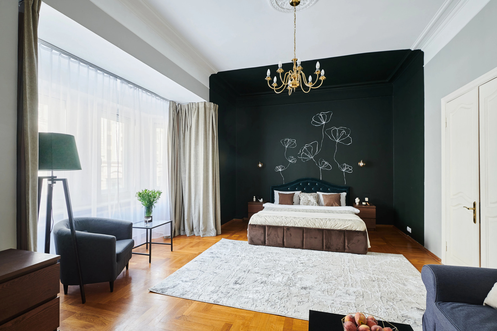 Квартира GM Apartments Шикарная Пятёрка с домашним кинотеатром