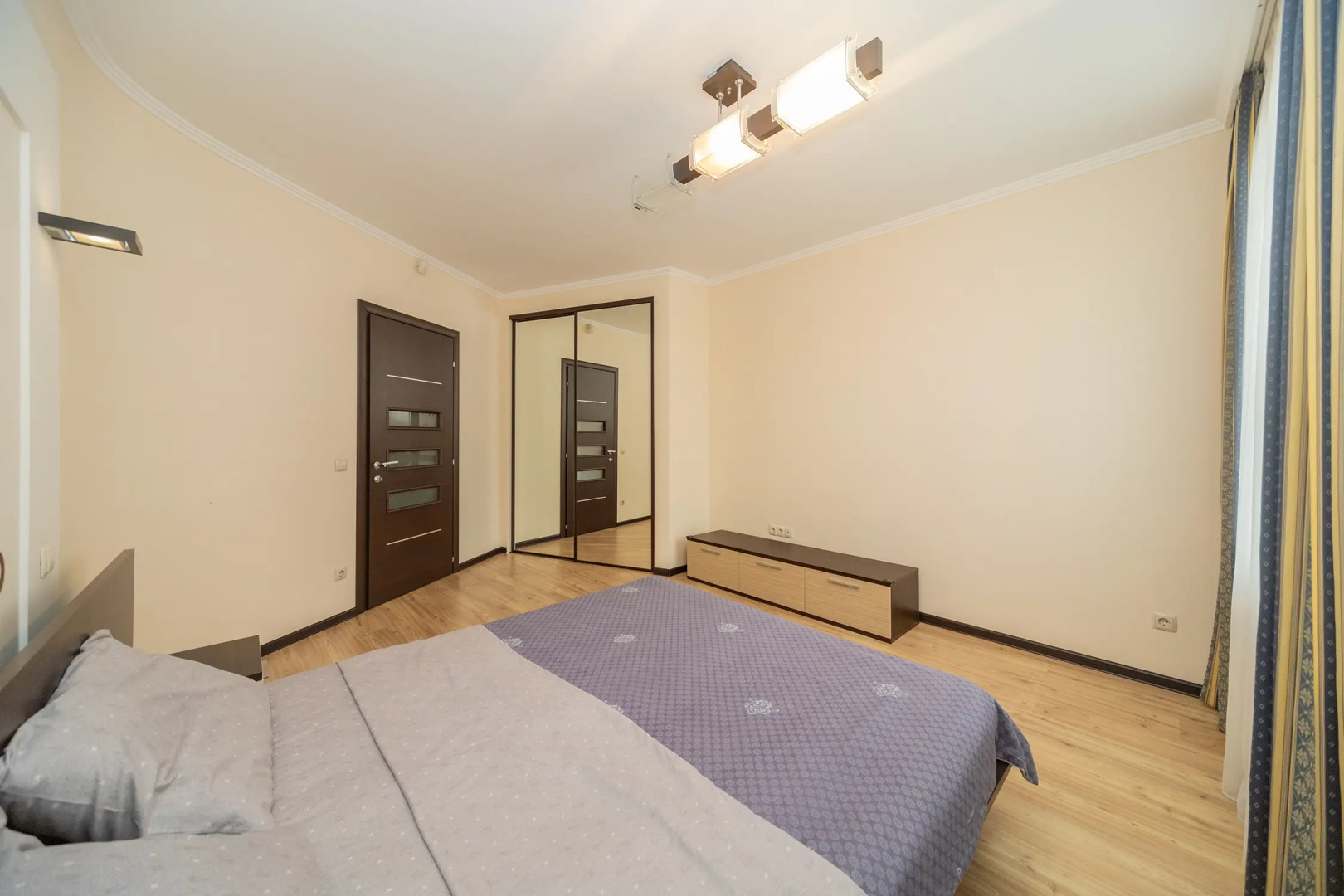 Квартира Большая Уютная Квартира в Центре Перми