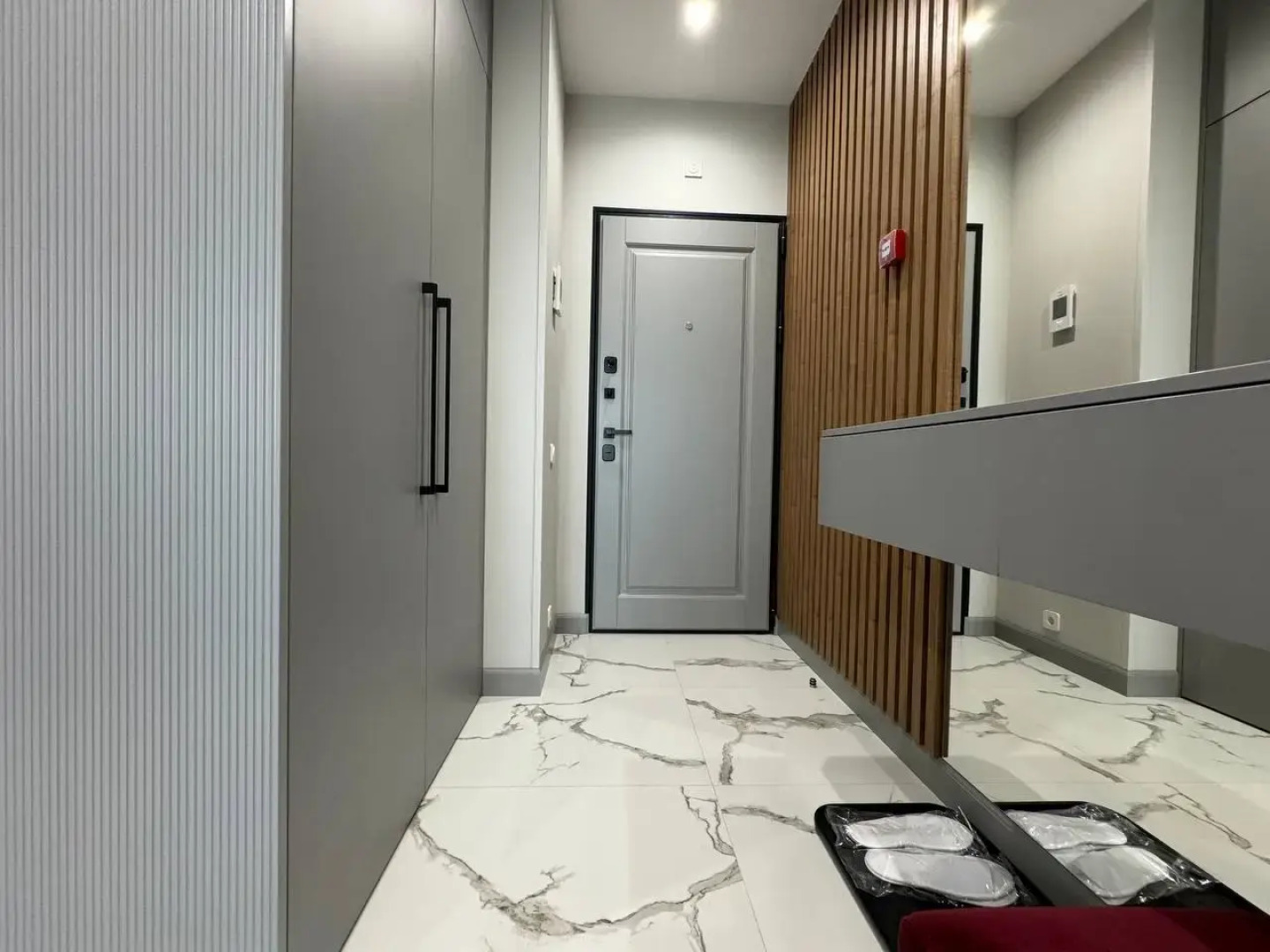 Апартаменты Lalapart Modern classic с видом на город у метро Дмитровская