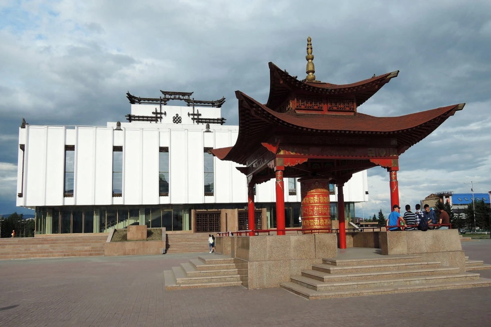 Апартаменты на Кечил-Оола 5А