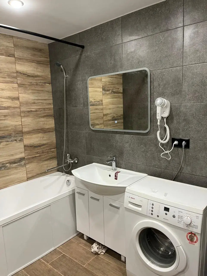 Квартира 2-комнатная у вокзала, центр пешком