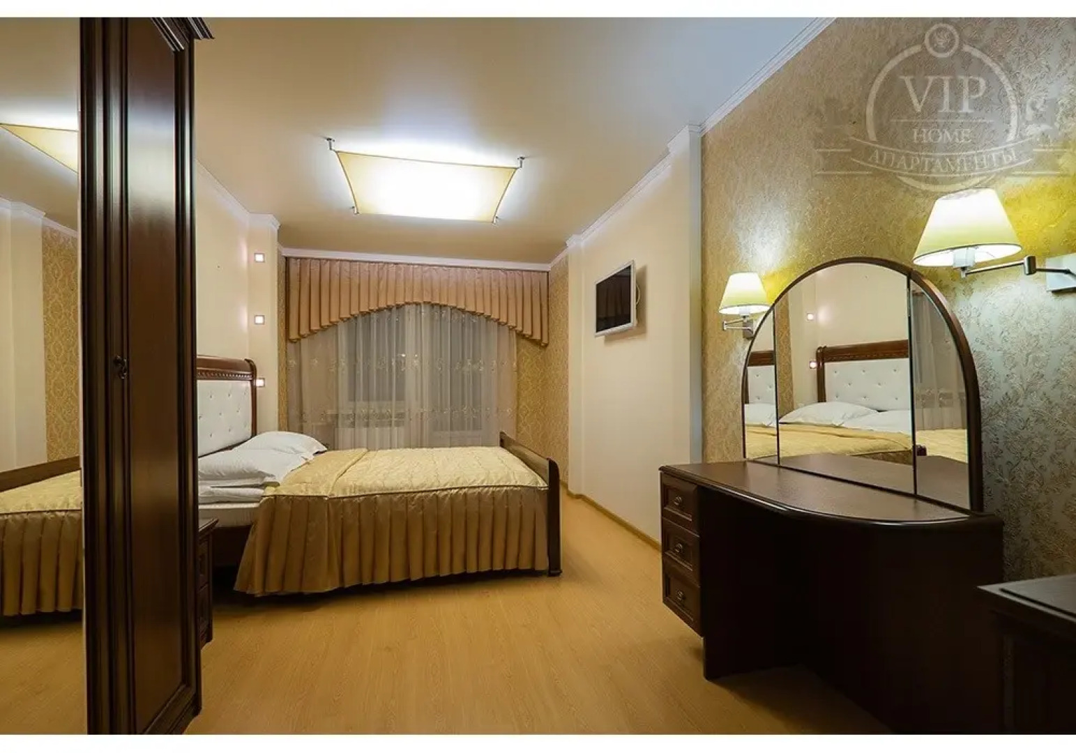 Апартаменты VipHome на Учебной 7
