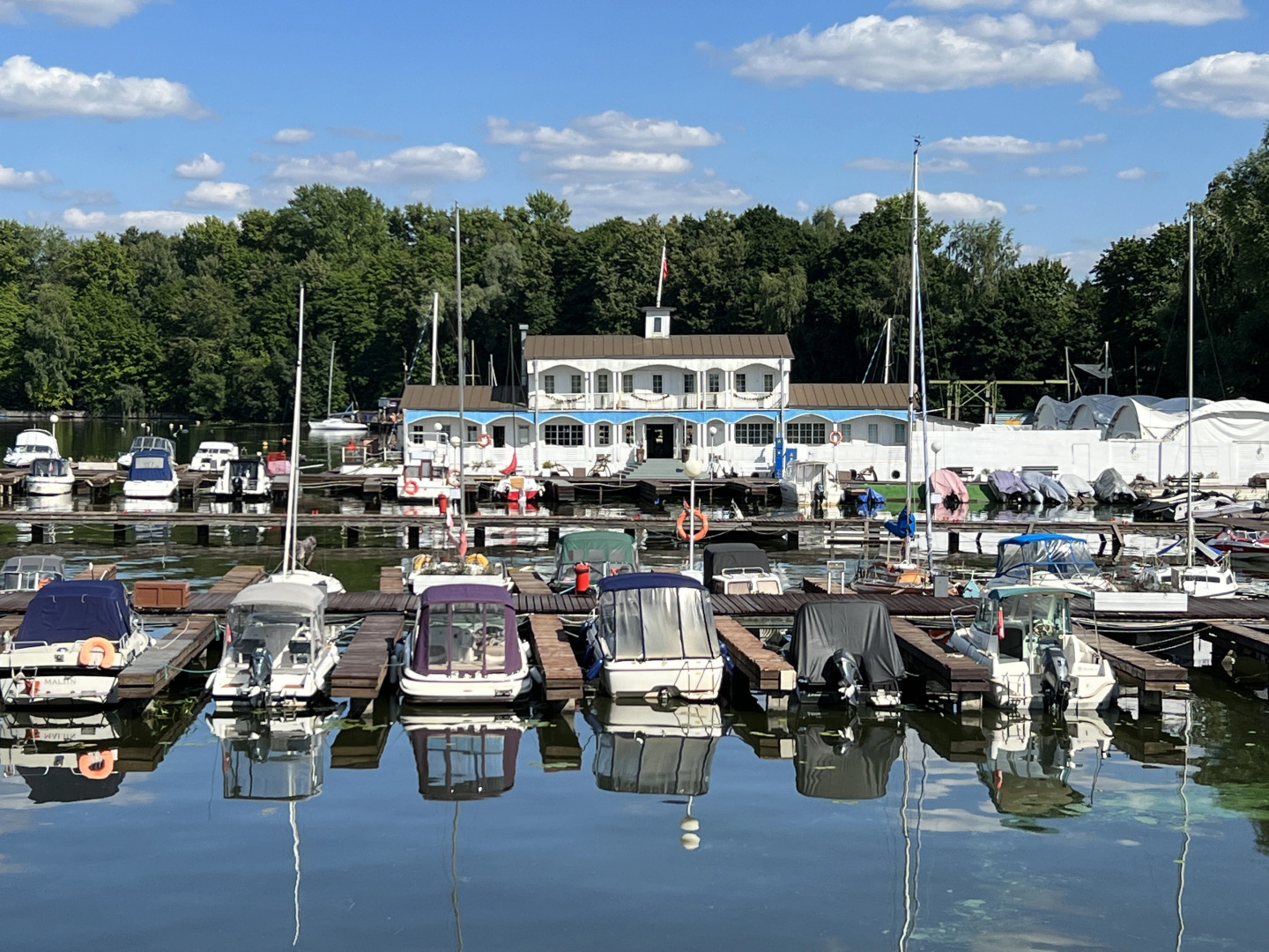 Мини-отель в Яхт-клубе Спартак