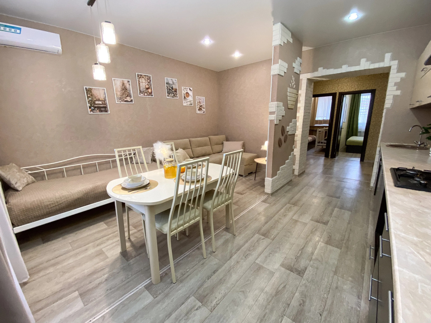 Апартаменты двухкомнатные у аквапарка Улёт