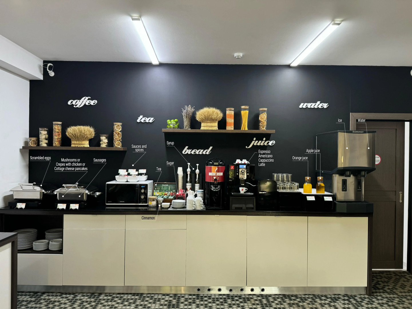 Отель Thomas Albert