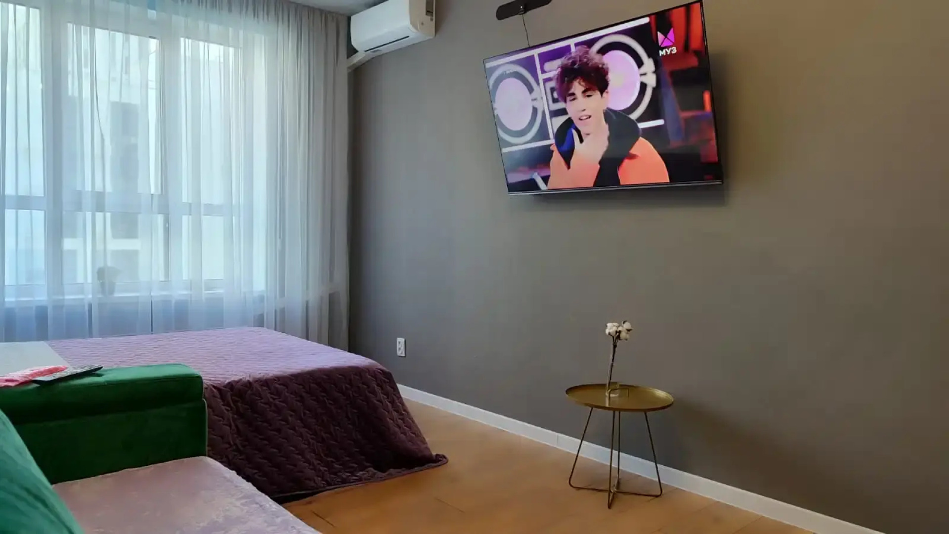 Апартаменты в центре от компании "V-GOSTI"