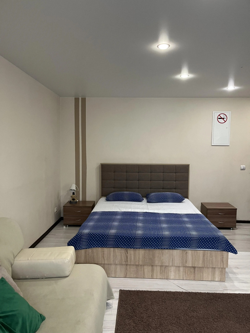 Апартаменты LOYAL' Ь Горошникова, 72