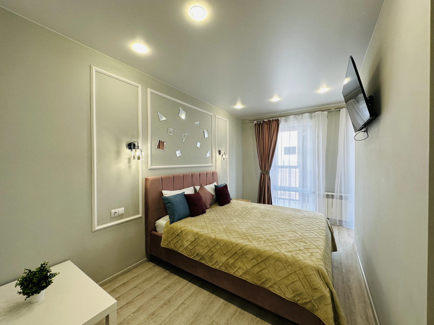 Квартира Nasutki38 люкс Зеркальное отражение