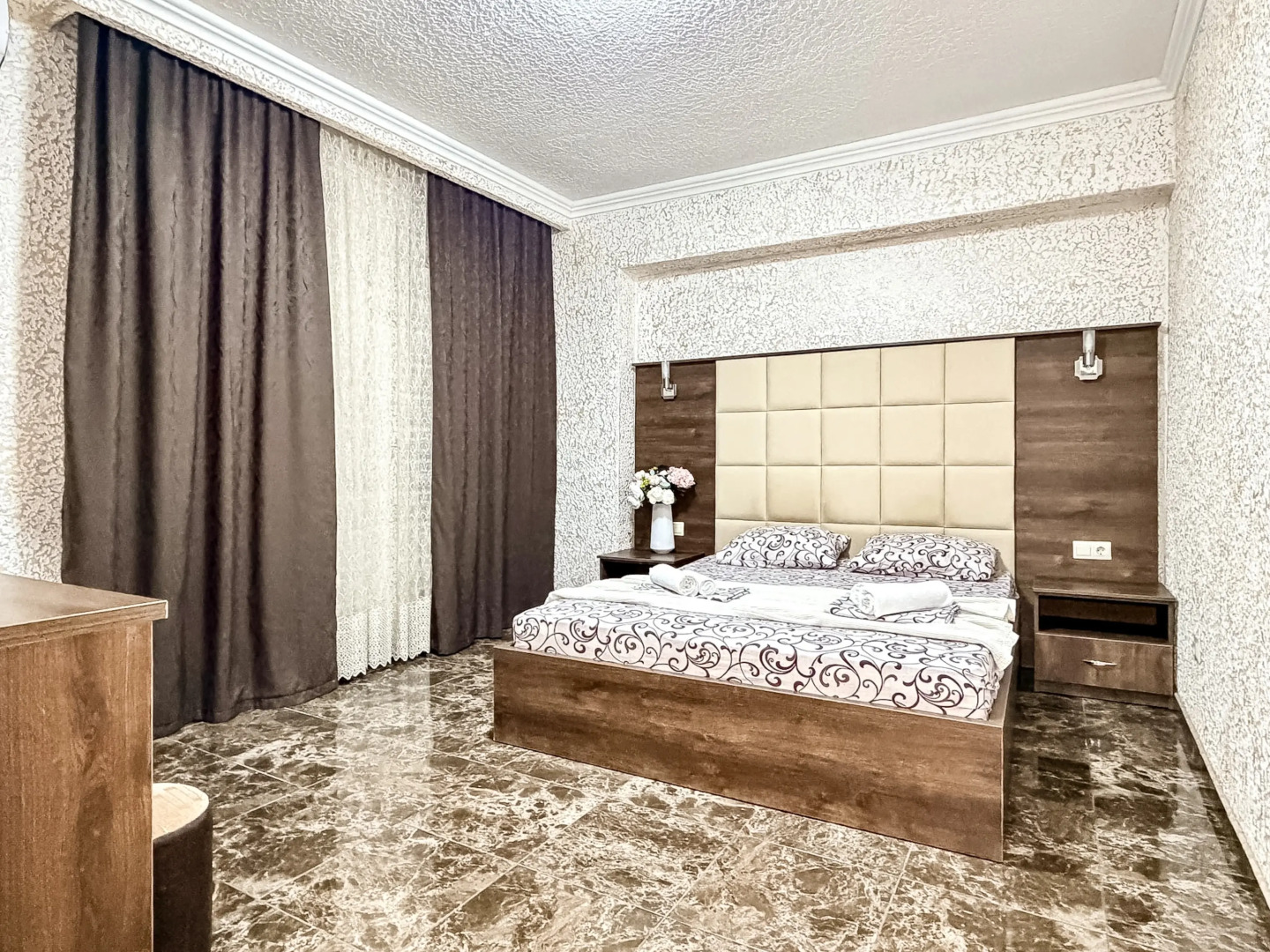 Меблированные комнаты Астери