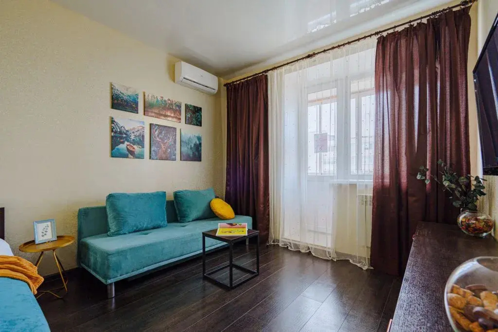 Студия Granada уютная современная в новом доме