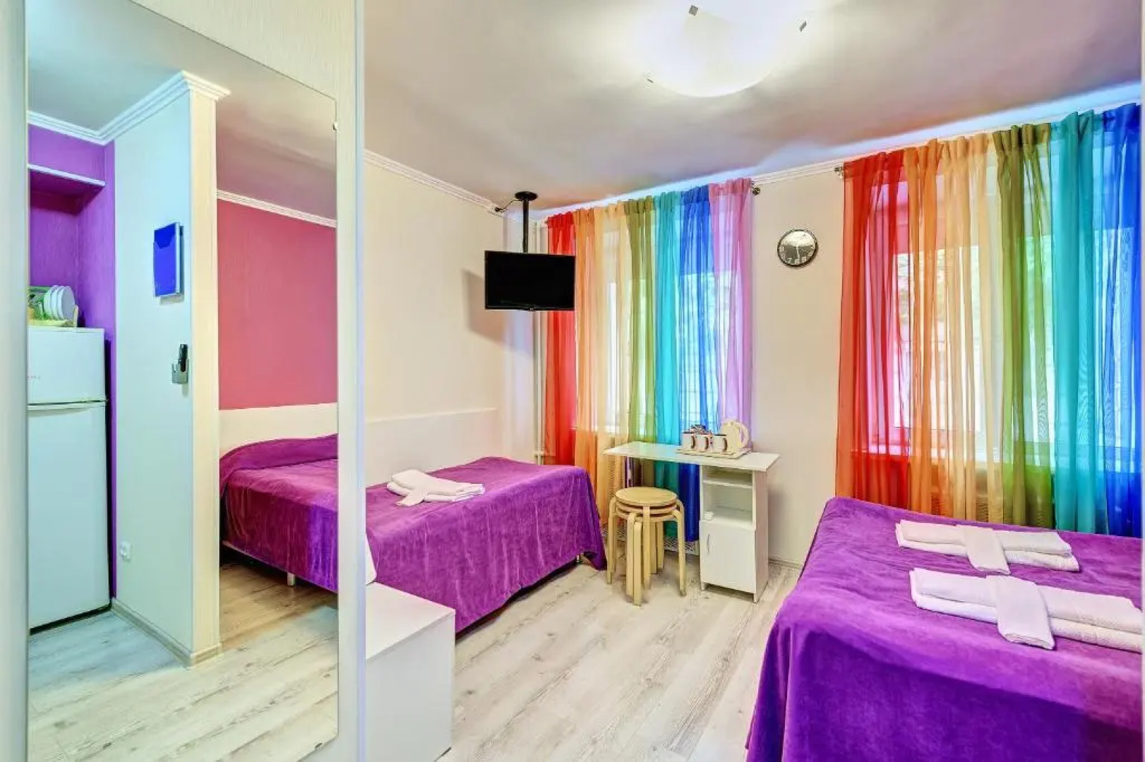 Отель Радуга