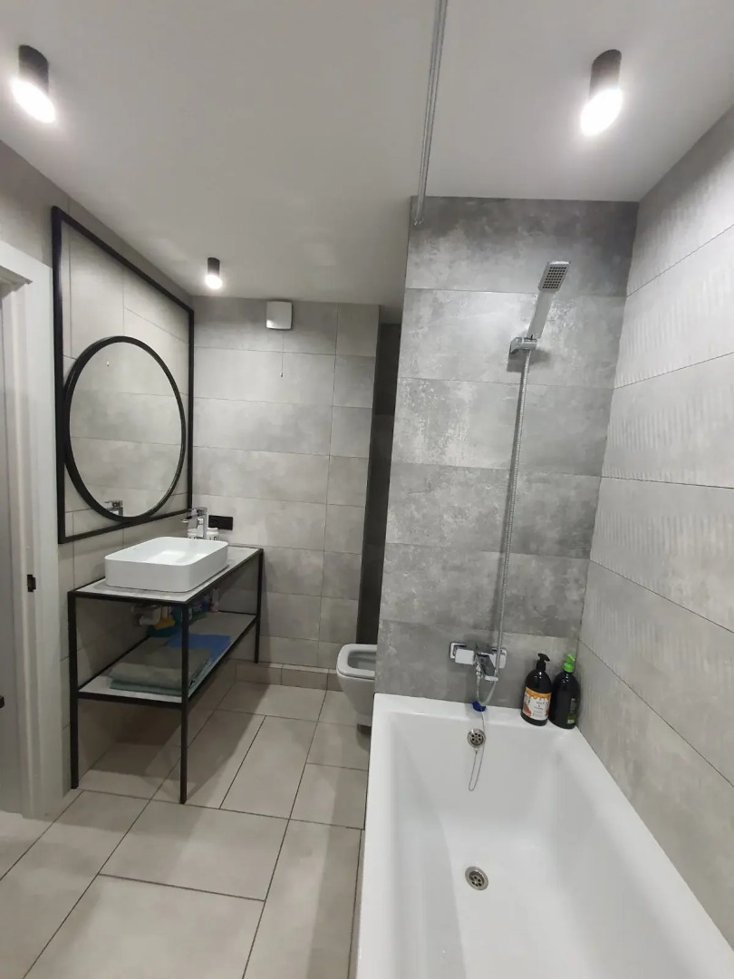 Квартира Апартаменты с Гостинной и Изолированной Спальней