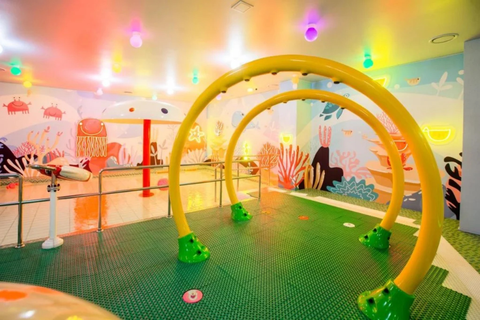 Квартира и Baden-Baden морской бассейн SPA